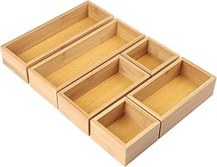 ¿Bambú o plástico? Comparativa de organizadores de cajones de baño