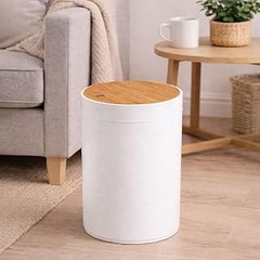 Papeleras de baño: ¿bambú o plástico? Pros y contras